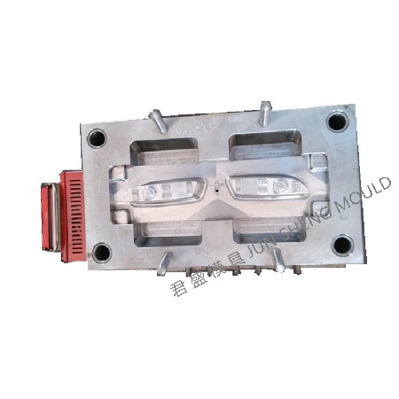 汽车模具