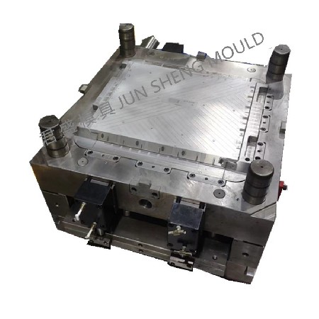 汽车模具